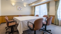 会議室「プリムローズ」