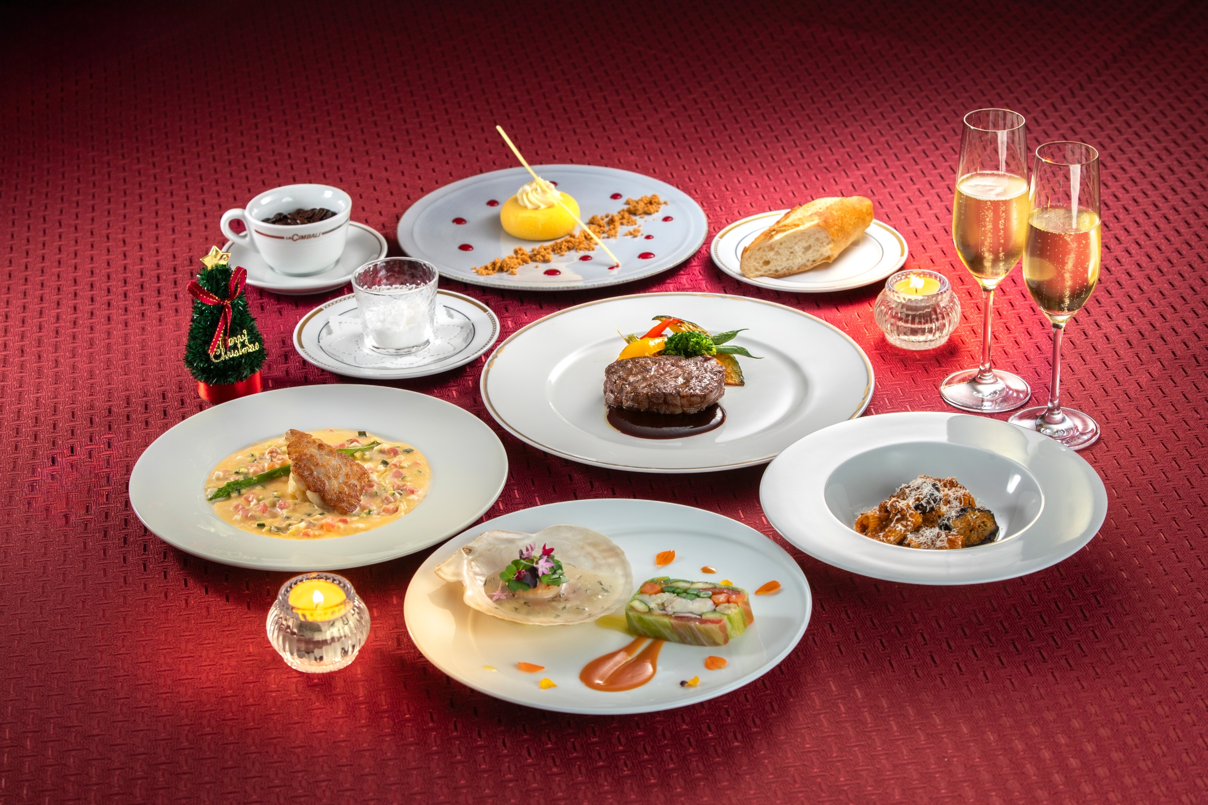 ハイランドリゾートホテル＆スパが贈る華やかなクリスマスディナー