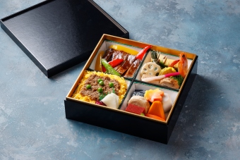 ワインビーフの松花堂弁当