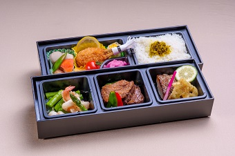 本格中華弁当