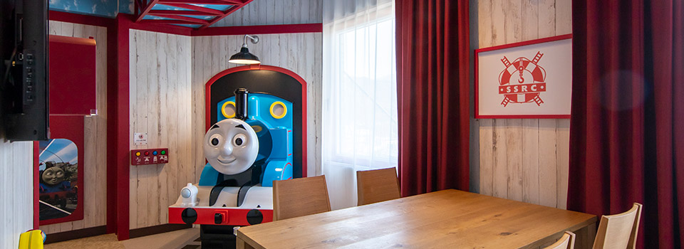 トーマスとレスキューチームのお部屋｜【公式】富士急ハイランド｜ハイランドリゾートホテル＆スパ